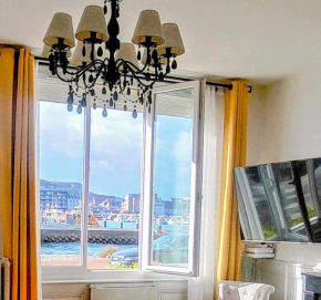 LE WELCOME vue port appartement plain pied